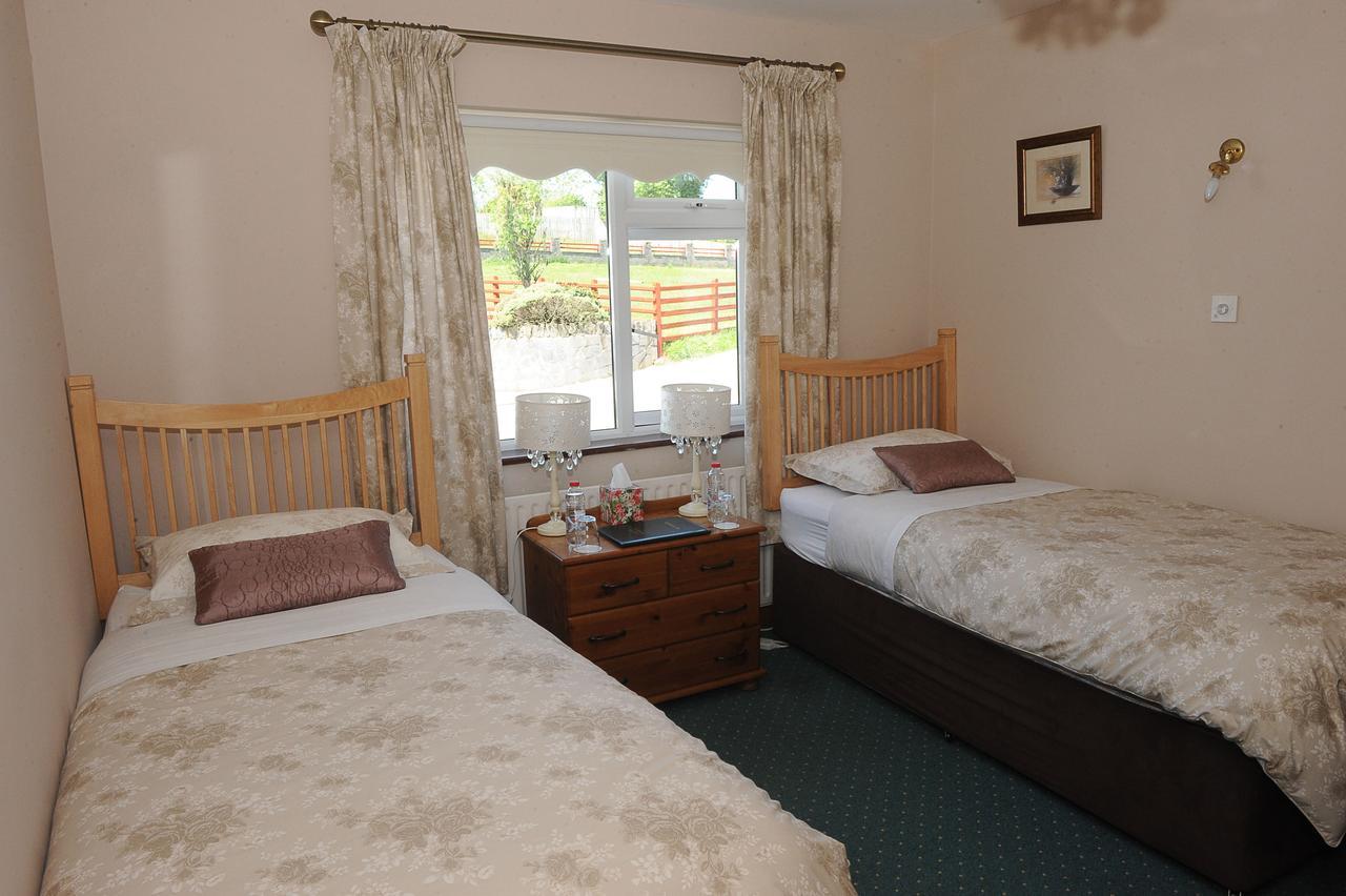 Avondale Farmhouse B&B Pettigoe Exterior foto